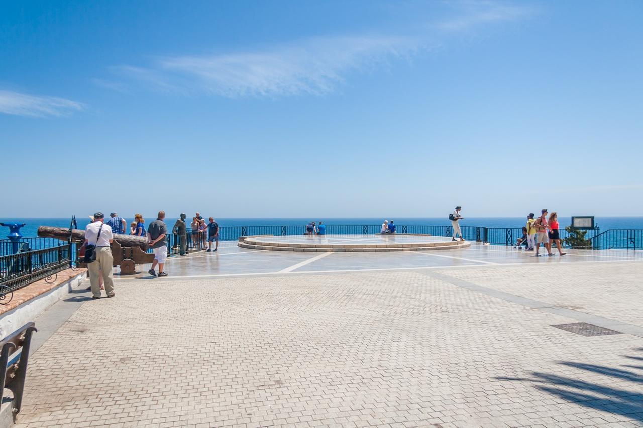Balcon Europa Nerja Apartment Luaran gambar